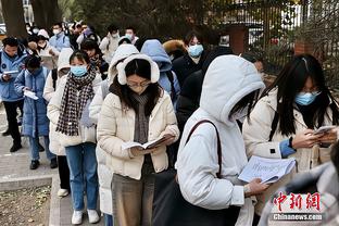 媒体人热议国足？输香港不论如何无法接受 长期集训有意义吗